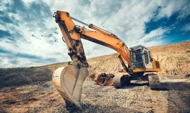 Perbedaan Alat Berat Backhoe dan Excavator di Pekerjaan Konstruksi