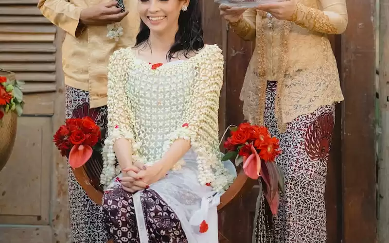 Gerhana Matahari yang Langka Akan Terjadi di Indonesia pada 2023: Simak Persiapannya di Sini!