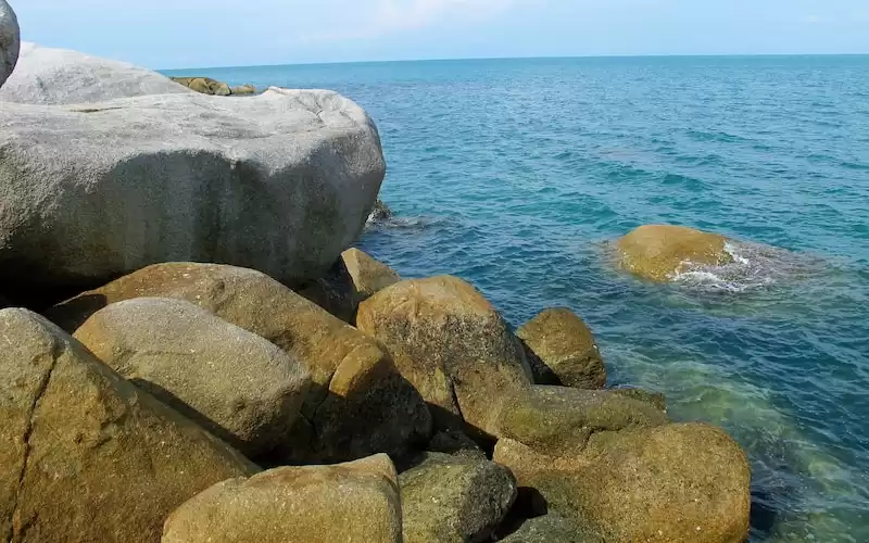 Liburan Tak Hanya Sekadar Menyenangkan: Manfaat Positif yang Bisa Anda Dapatkan dari Wisata