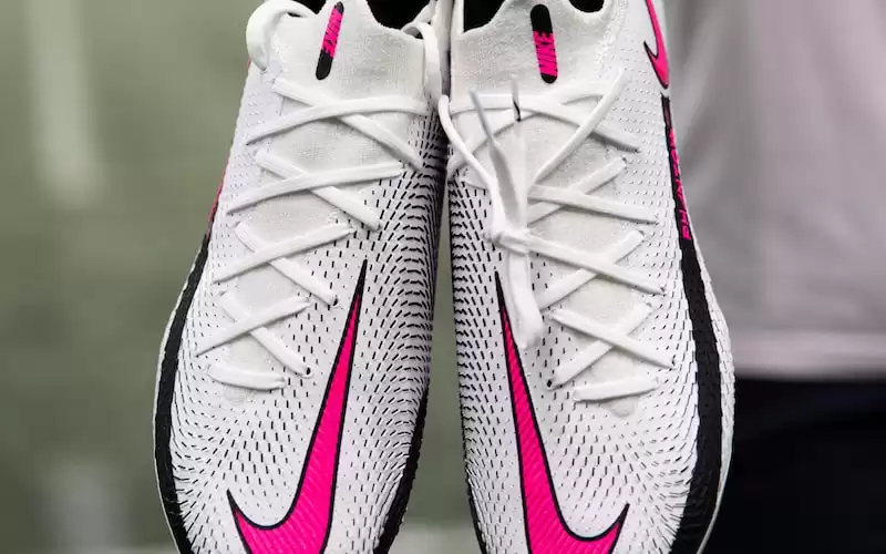 The Ultimate Entertainment Showdown: Bagaimana UFC dan Taylor Swift Memperebutkan Perhatian Publik