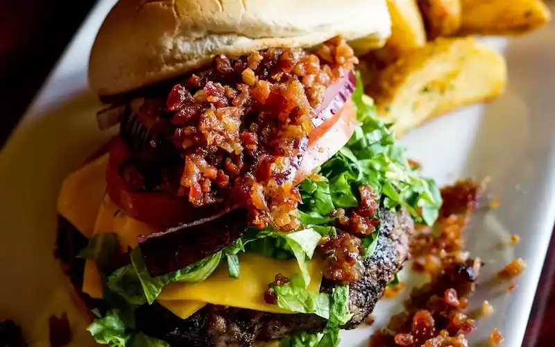 Bagaimana Menjadi Seorang Wasit Bola yang Baik dan Profesional?