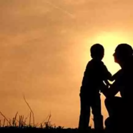 5 Puisi Menyentuh Hati Tentang Ibu, Bikin Hati Terenyuh Sendiri