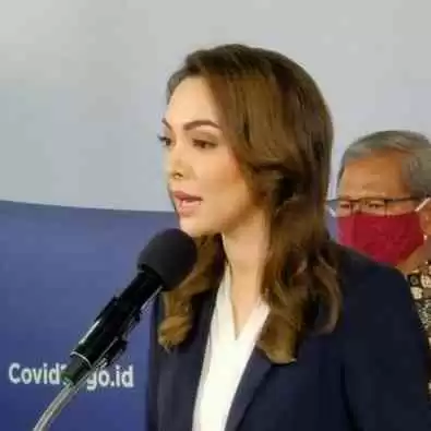 Cantiknya dr. Reisa Broto Asmoro Membuat Bahan Perbincangan Netizen