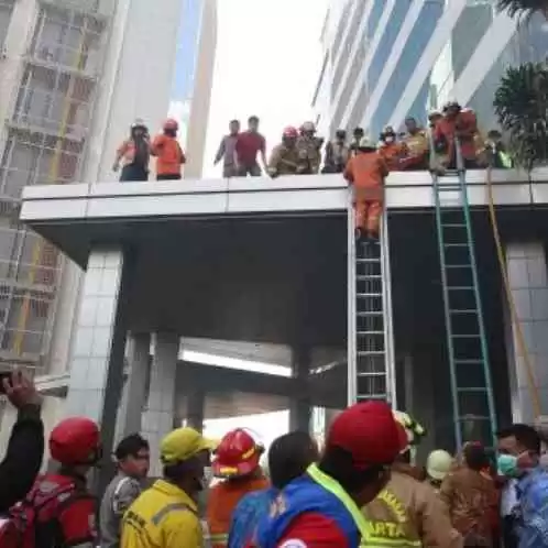 Sejumlah Layanan Digital Tumbang Pada Insiden Kebakaran di Gedung Cyber Jakarta