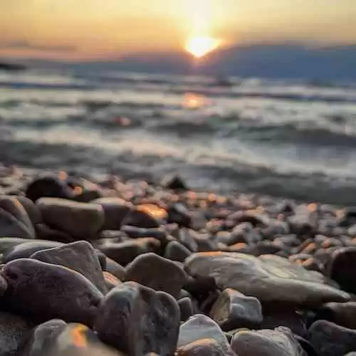 Paul Grant & Bruce Willis Embark on a Journey to Lapland UK with Nina Warhurst