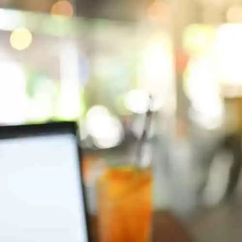 Cerita Lucu Seputar Situasi 'New Normal' yang Bikin Kamu Tersenyum