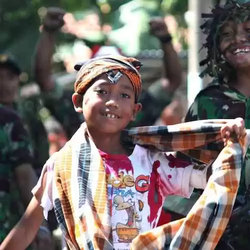 Meningkatkan Kualitas Pendidikan bagi Seluruh Lapisan Rakyat