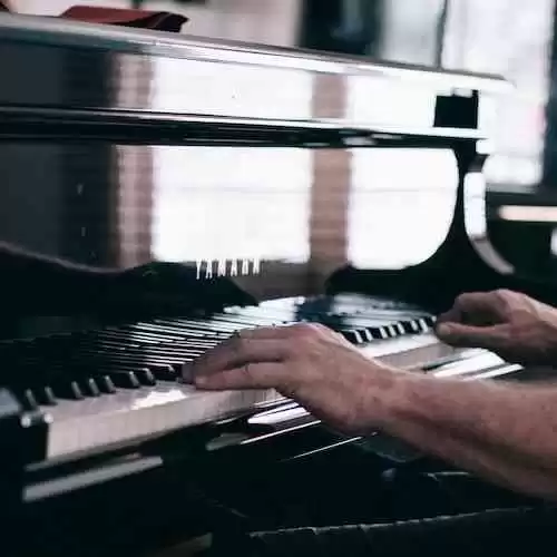 The Lakers' Musical Moment: How Harry Belafonte's Influence Shaped the Team's Legacy