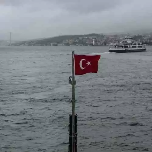 Menjelajahi Dunia dengan Budget Backpacker