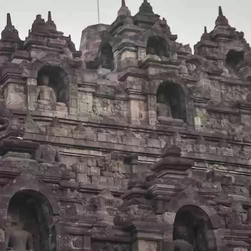 Menjelajahi Kejayaan PSIS Semarang: Kiat Sukses Tim Sepak Bola Indonesia yang Patut Ditiru