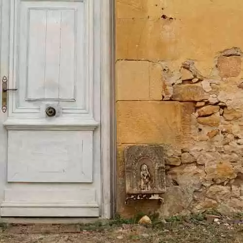 Menulis Novel: Panduan Praktis untuk Pemula