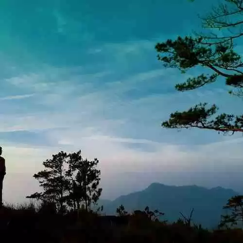 Panduan Backpacker: Menjelajahi Wisata Alam di Pegunungan Jayawijaya