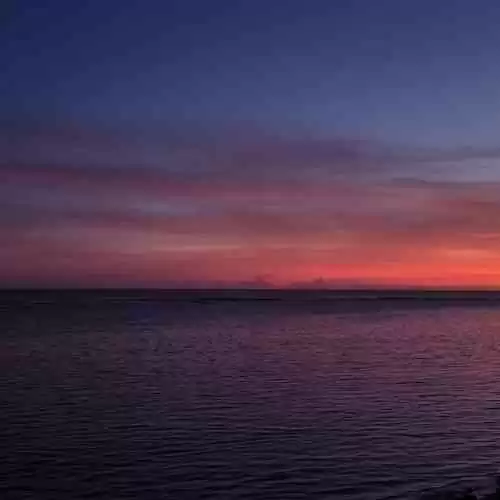 10 Tempat Wisata Pantai Terpopuler di Indonesia