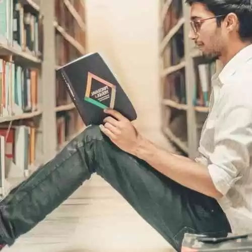 Menjelajahi Genre dalam Novel: Temukan Pengalaman Membaca yang Berbeda