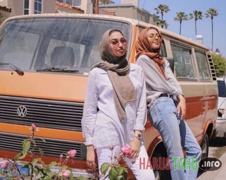 Outfit Hijab Lokal Ini Pas Banget Buat Remaja di Bulan Ramadhan, Cobain Yuk!